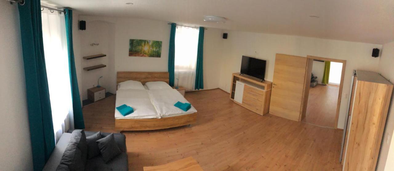 גמונד Ferienwohnung „Gmuender Hof“ מראה חיצוני תמונה