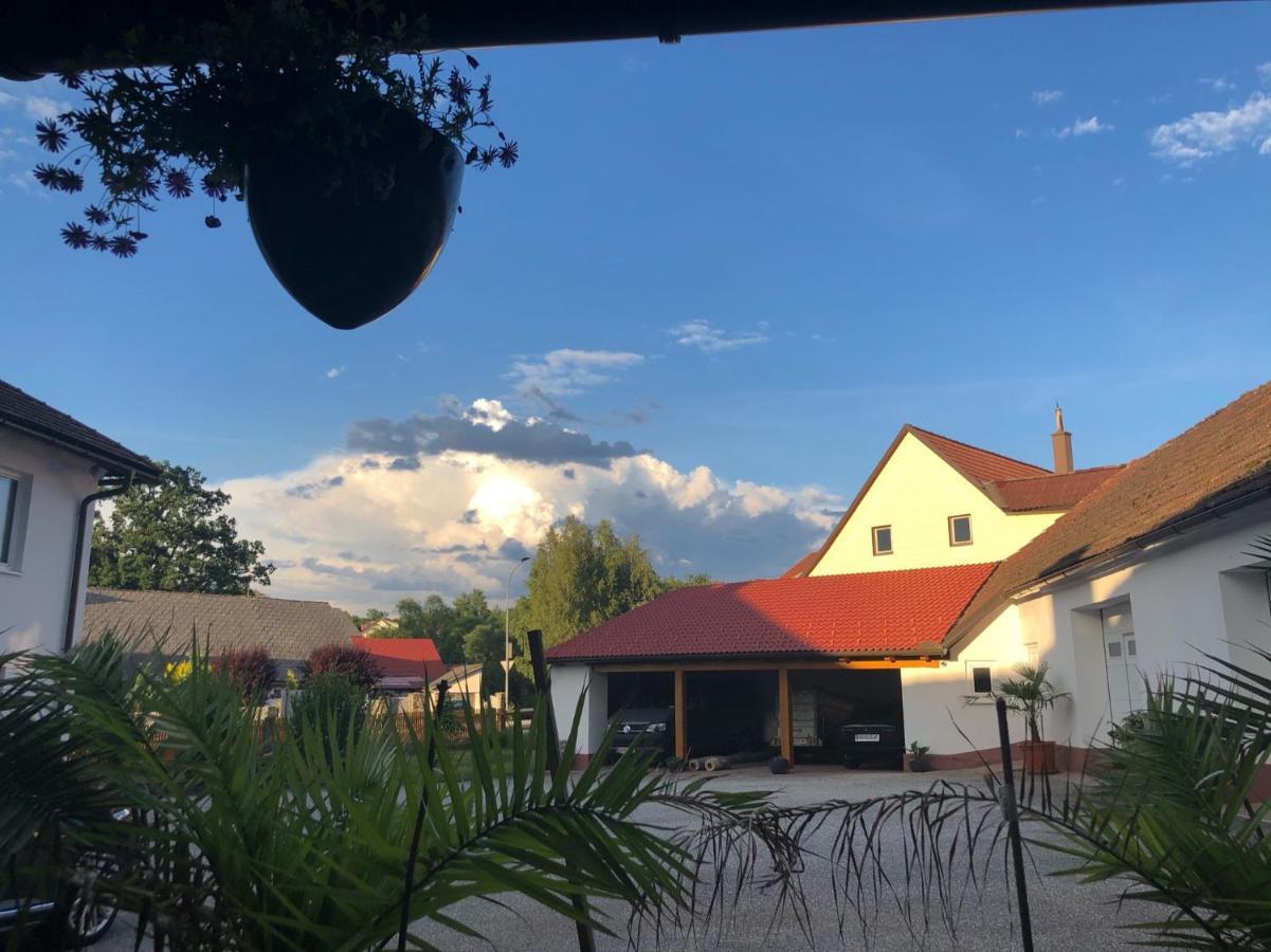 גמונד Ferienwohnung „Gmuender Hof“ מראה חיצוני תמונה